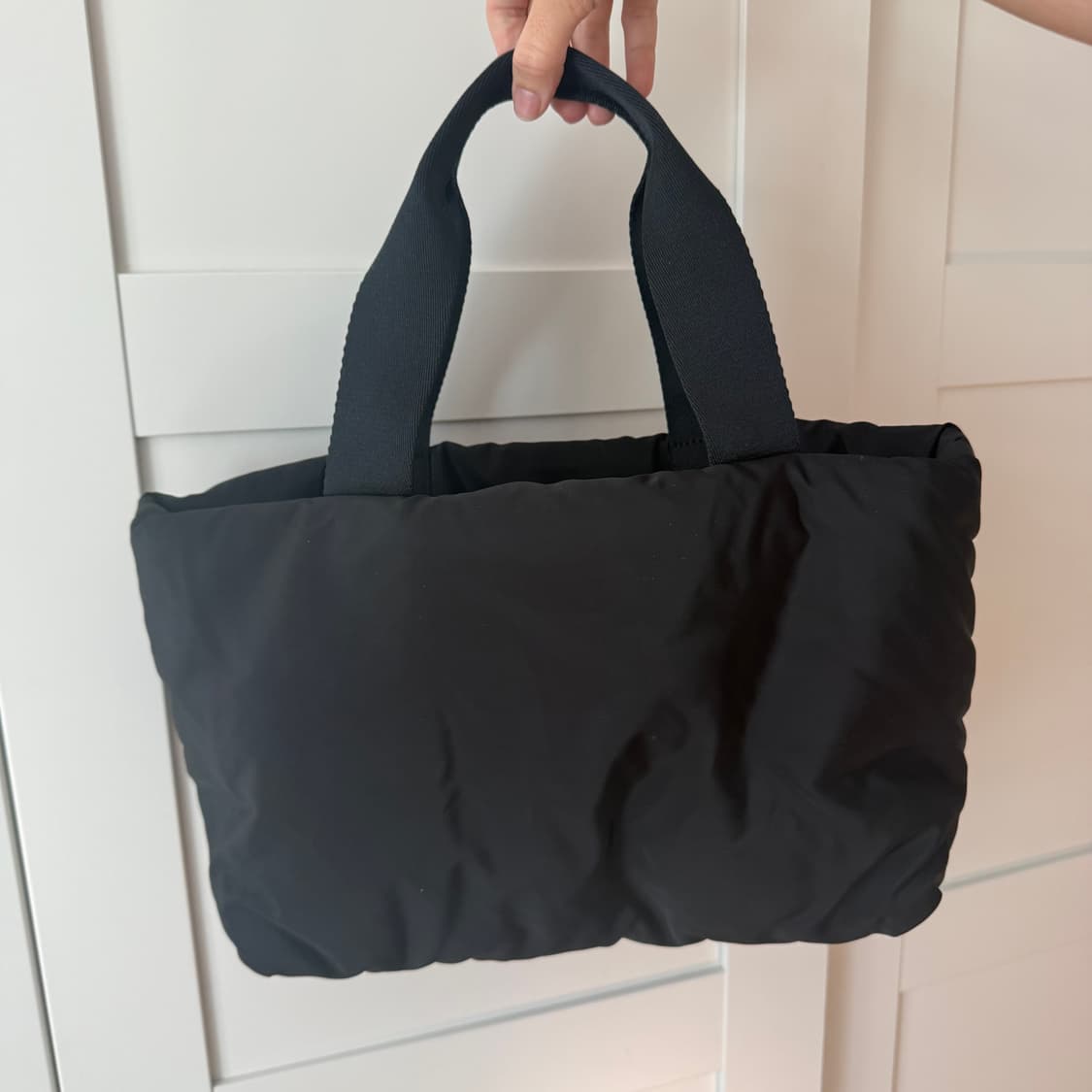 코스 패디드 쇼퍼백 상품이미지3