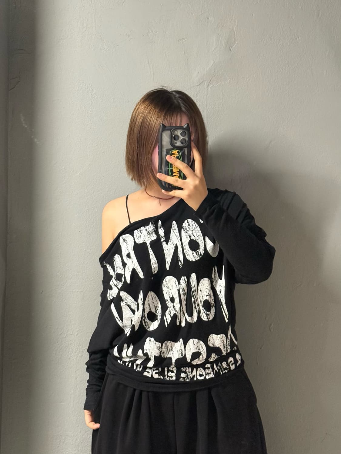 draped detail lettering long sleeve 상품이미지2