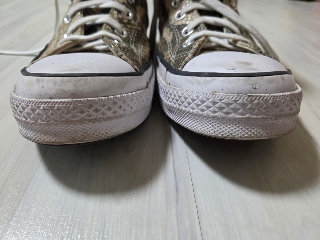 컨버스 x 스투시 척 70 하이 레더 스네이크스킨 275 상품이미지3