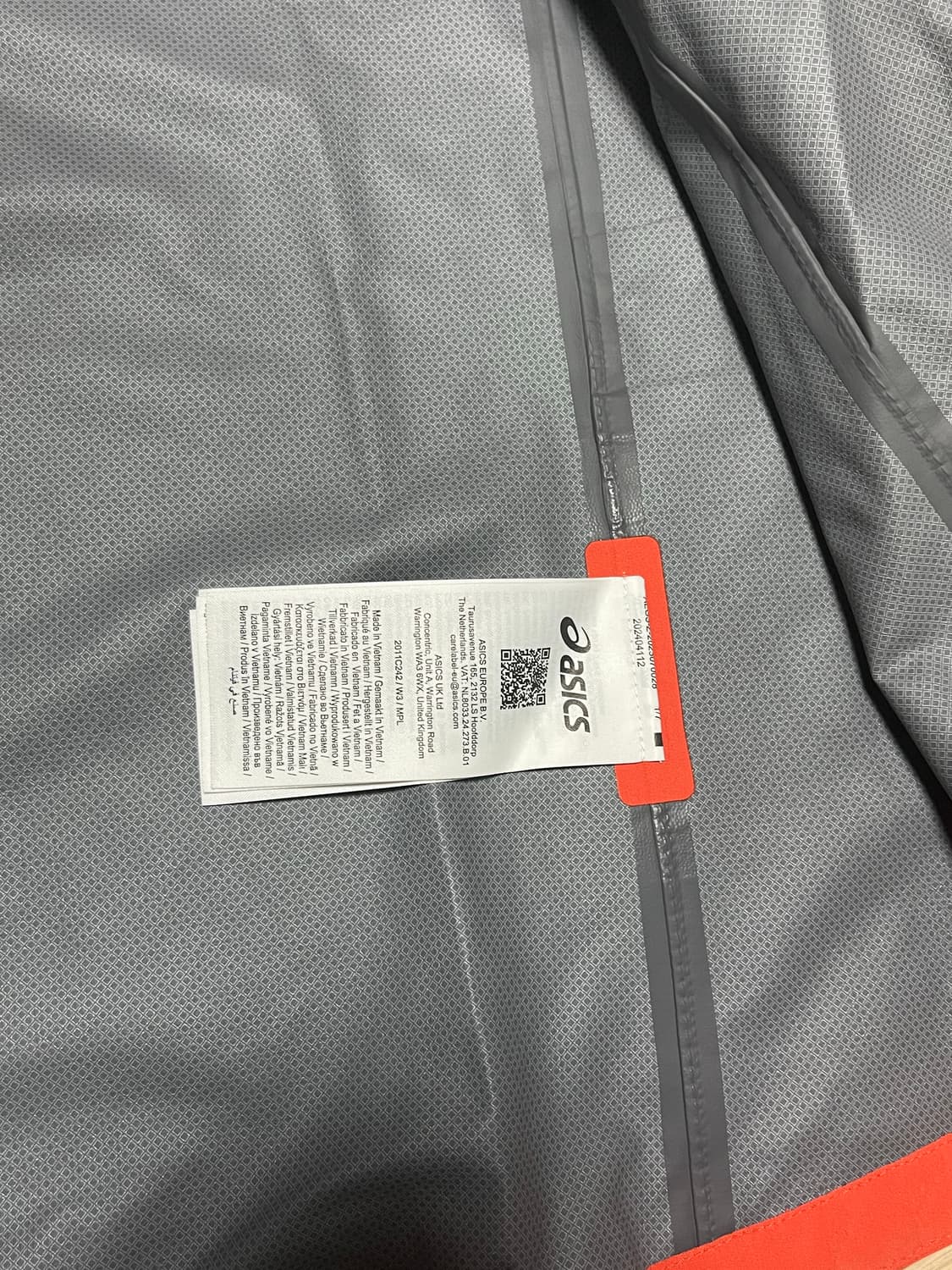 아식스 waterproof jacket (유럽. 북미 한정 발매) 상품이미지5