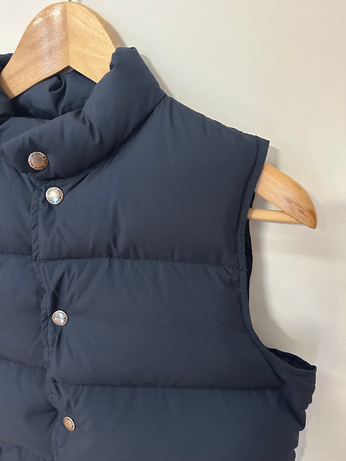 빔즈보이 네이비 패딩조끼 상품이미지2