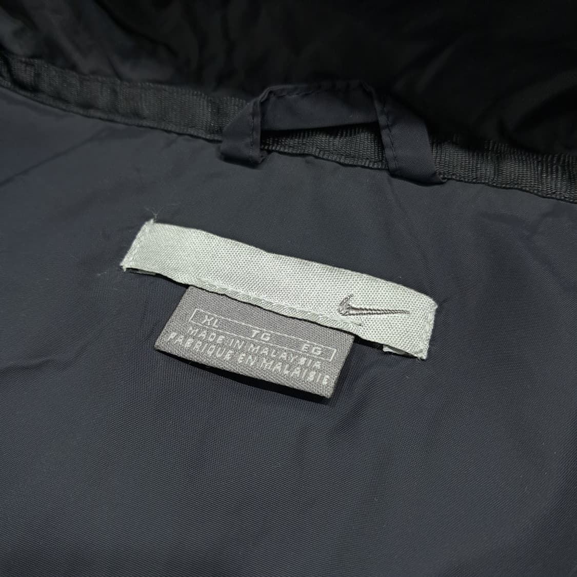 CL961 XL 나이키 90s 실버태그 블랙올리브 바람막이 자켓 상품이미지4