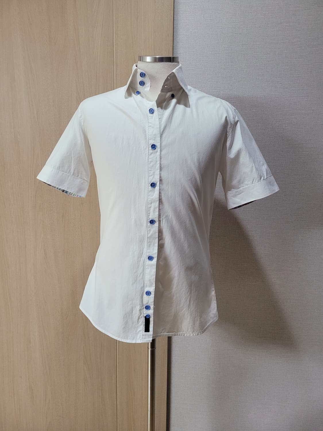 지이크 SIEG 남자 넥 투버튼 반팔 셔츠 100 화이트 상품이미지1