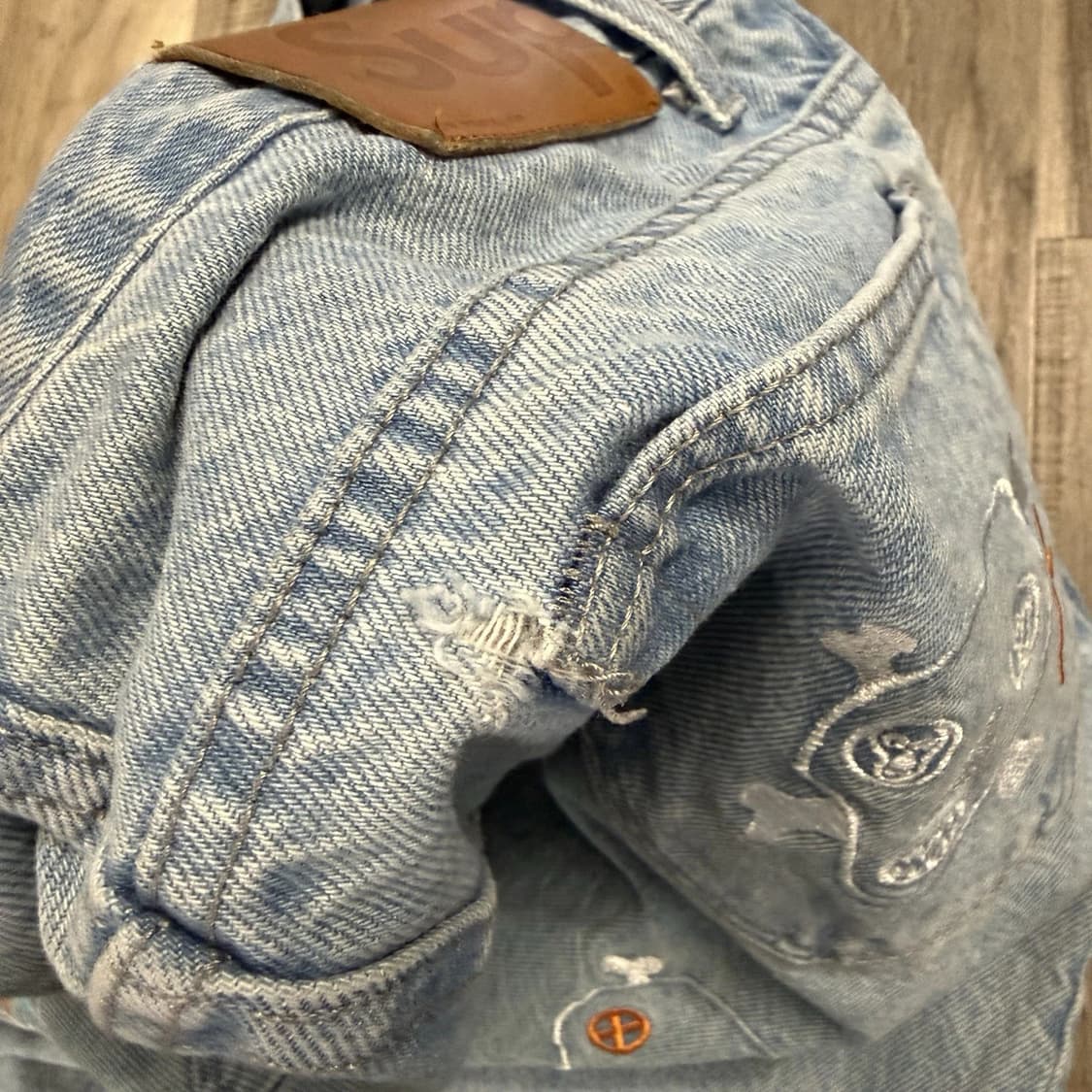 21SS 슈프림 클레이튼 패터슨 스컬스 자수 레귤러 진 상품이미지5