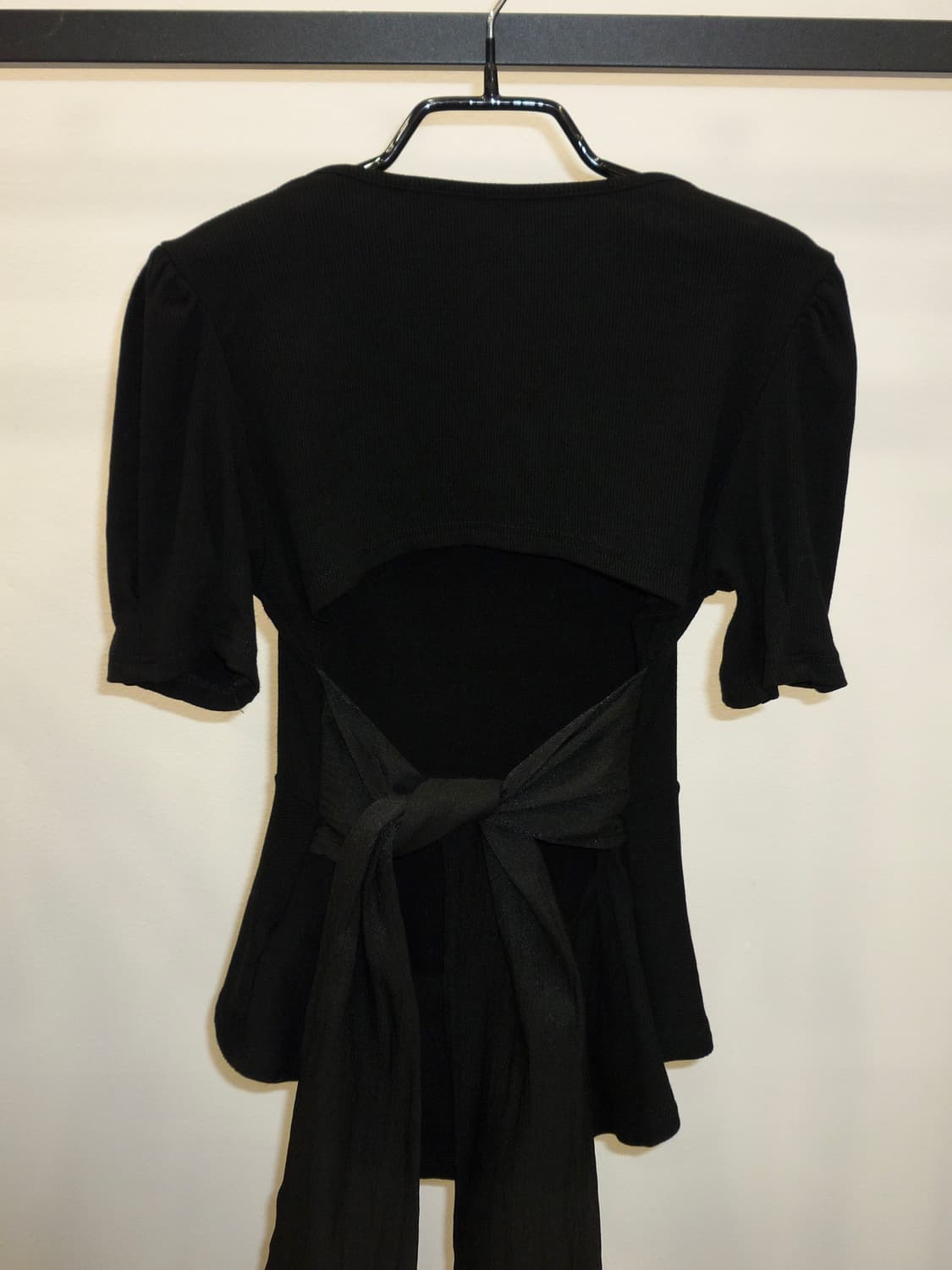 Ribbon hole top 상품이미지6