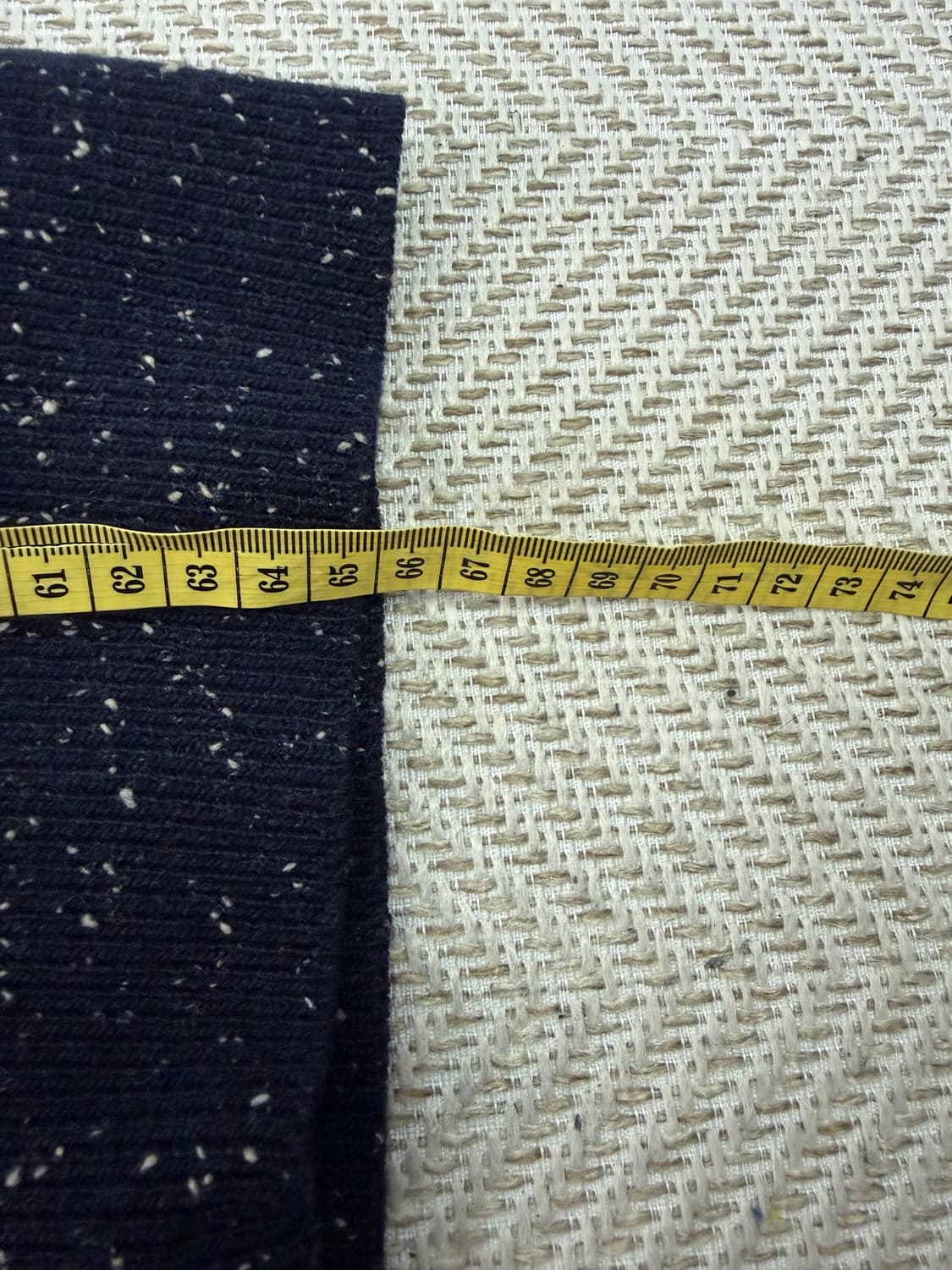 매장판정품) 톰브라운 남성 체크 니트 집업 자켓 2  상품이미지10