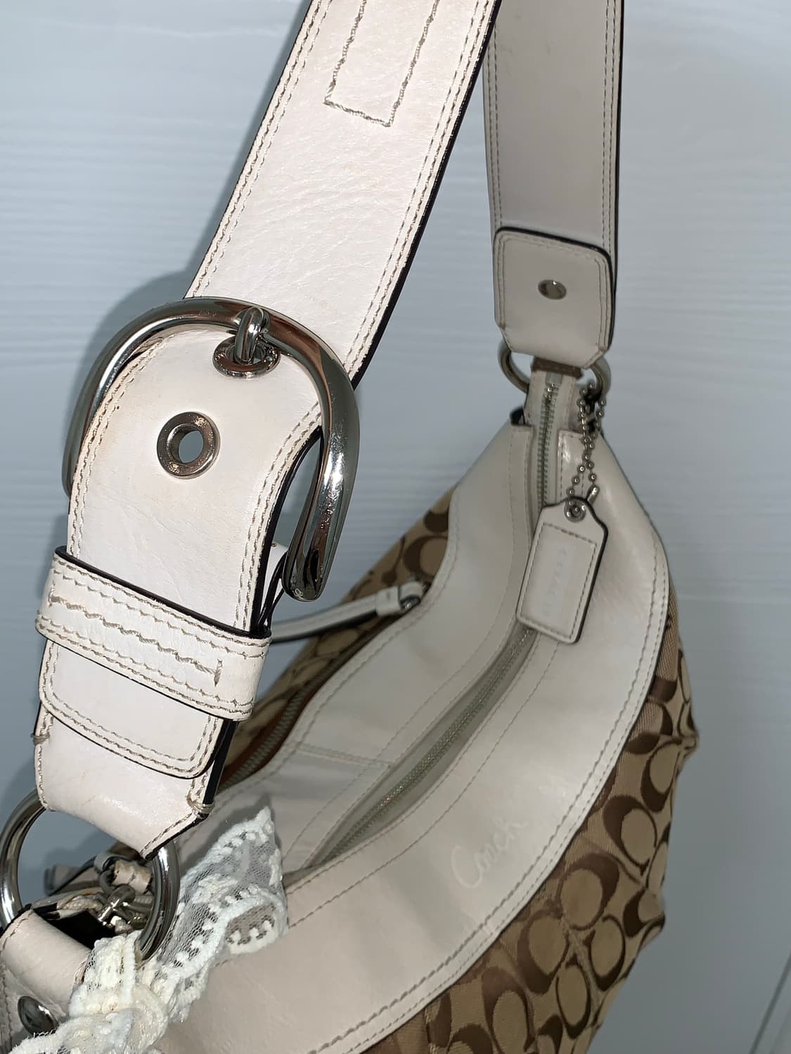 Coach withe y2k shoulder bag 상품이미지2