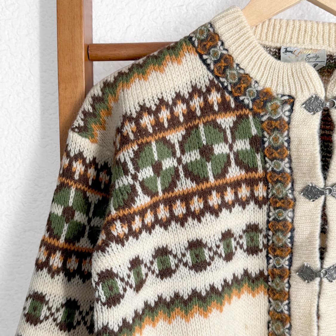 Norwegian Olive Wool Cardigan 상품이미지2