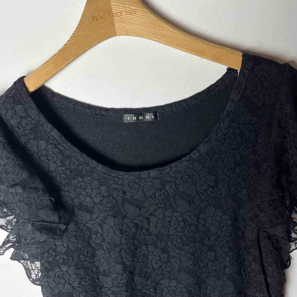 [INGNI] 잉그니 레이스업 반소매 탑 상품이미지3