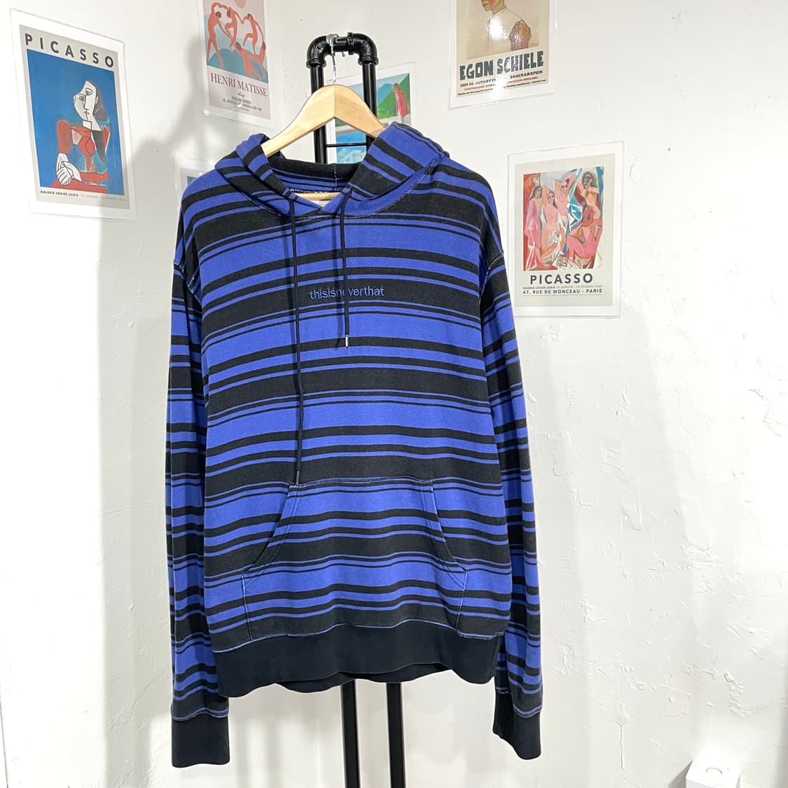디네뎃 스트라이프 후드티 상품이미지1