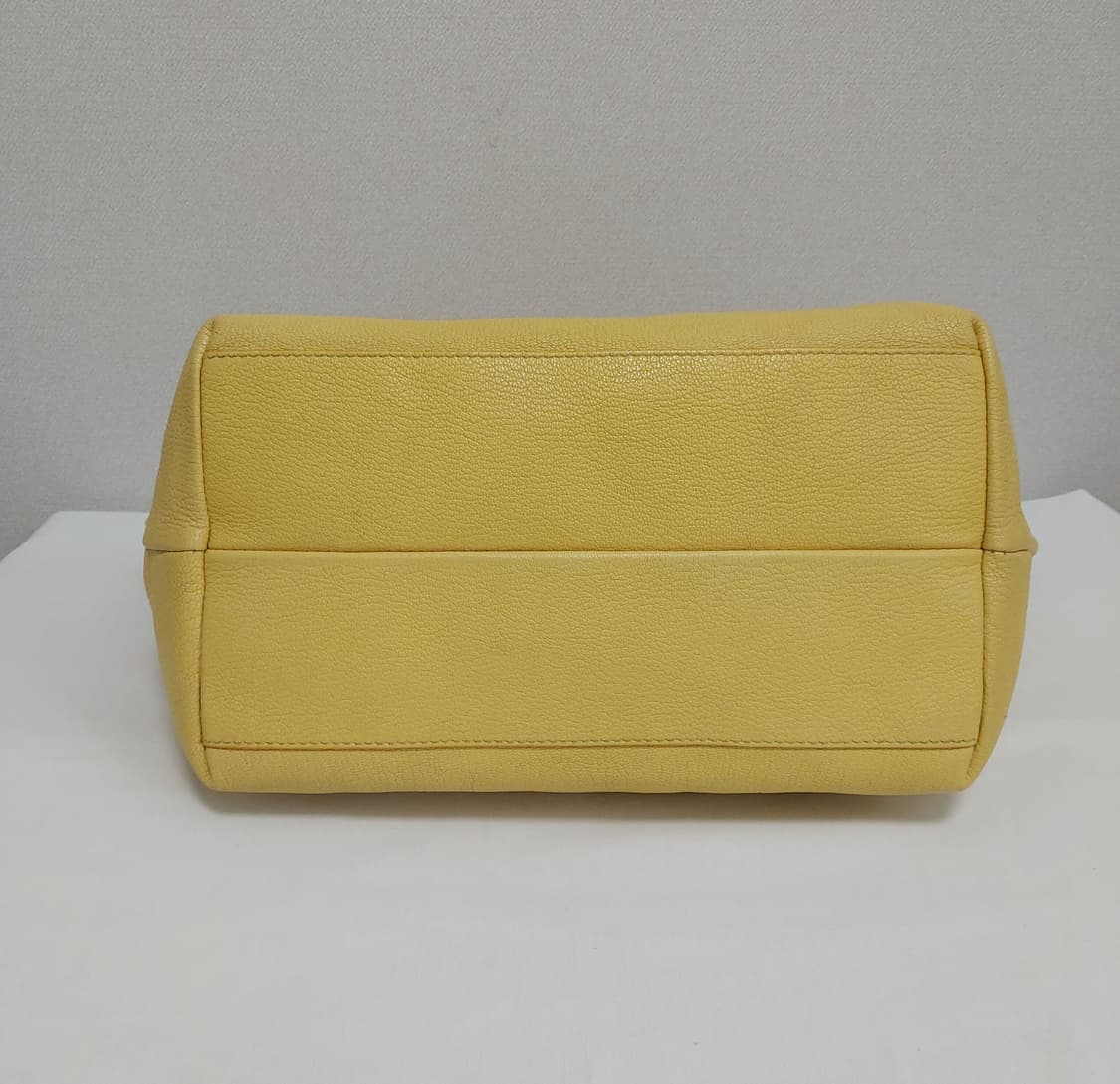 페라가모 간치니 레더 옐로우 투웨이백 (정품) 상품이미지5