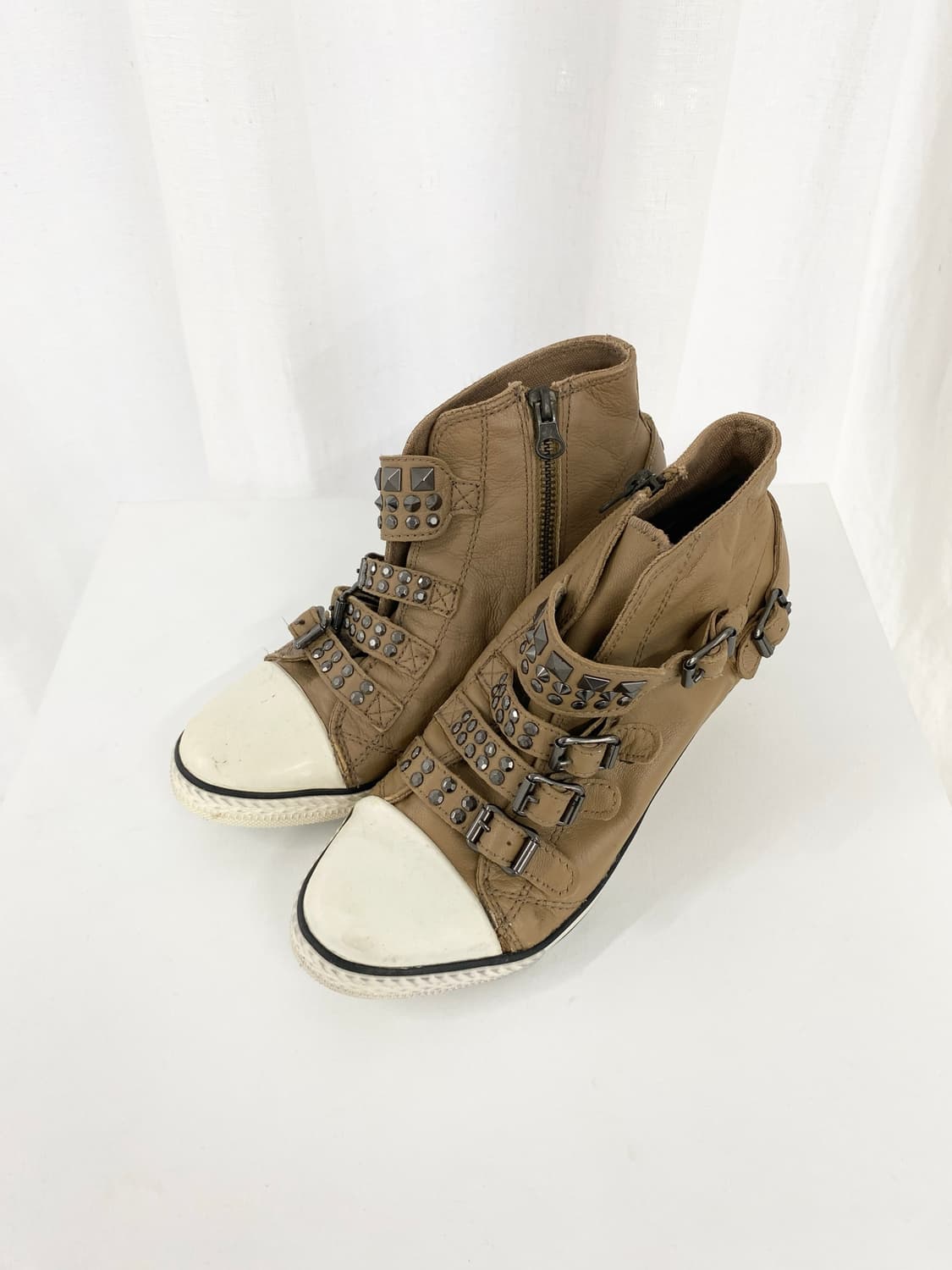 Multi-Studded Buckle Wedge Sneakers 상품이미지1