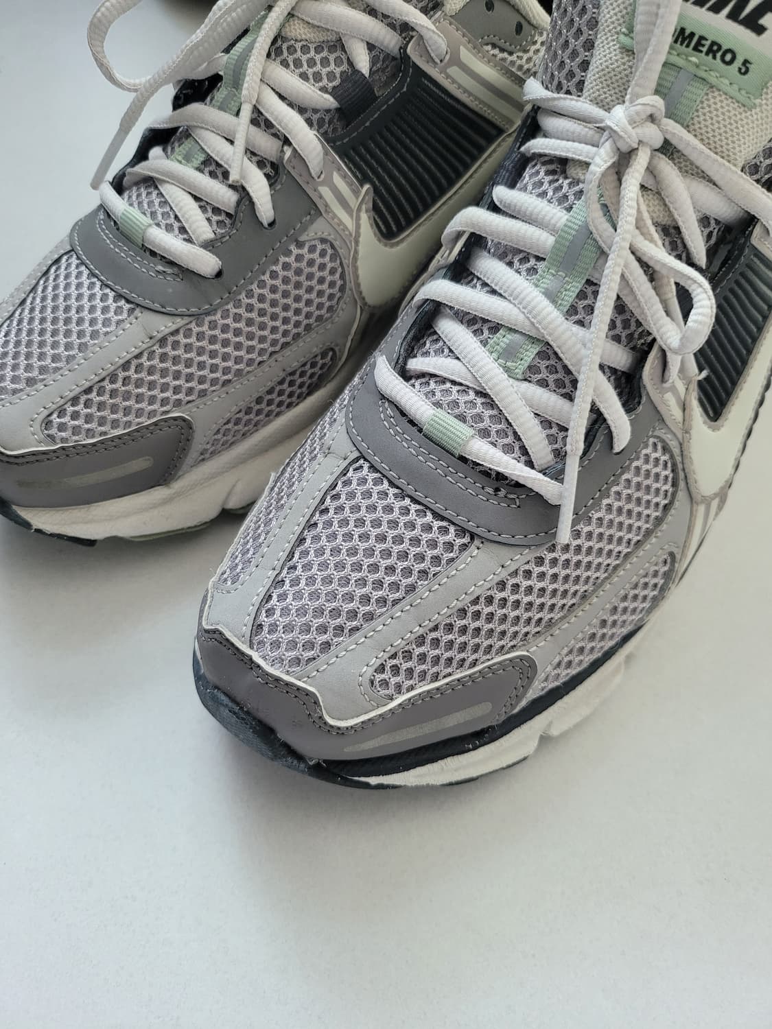 🏷️👟 [W285] 나이키 줌 보메로 5 '코블스톤'  상품이미지2