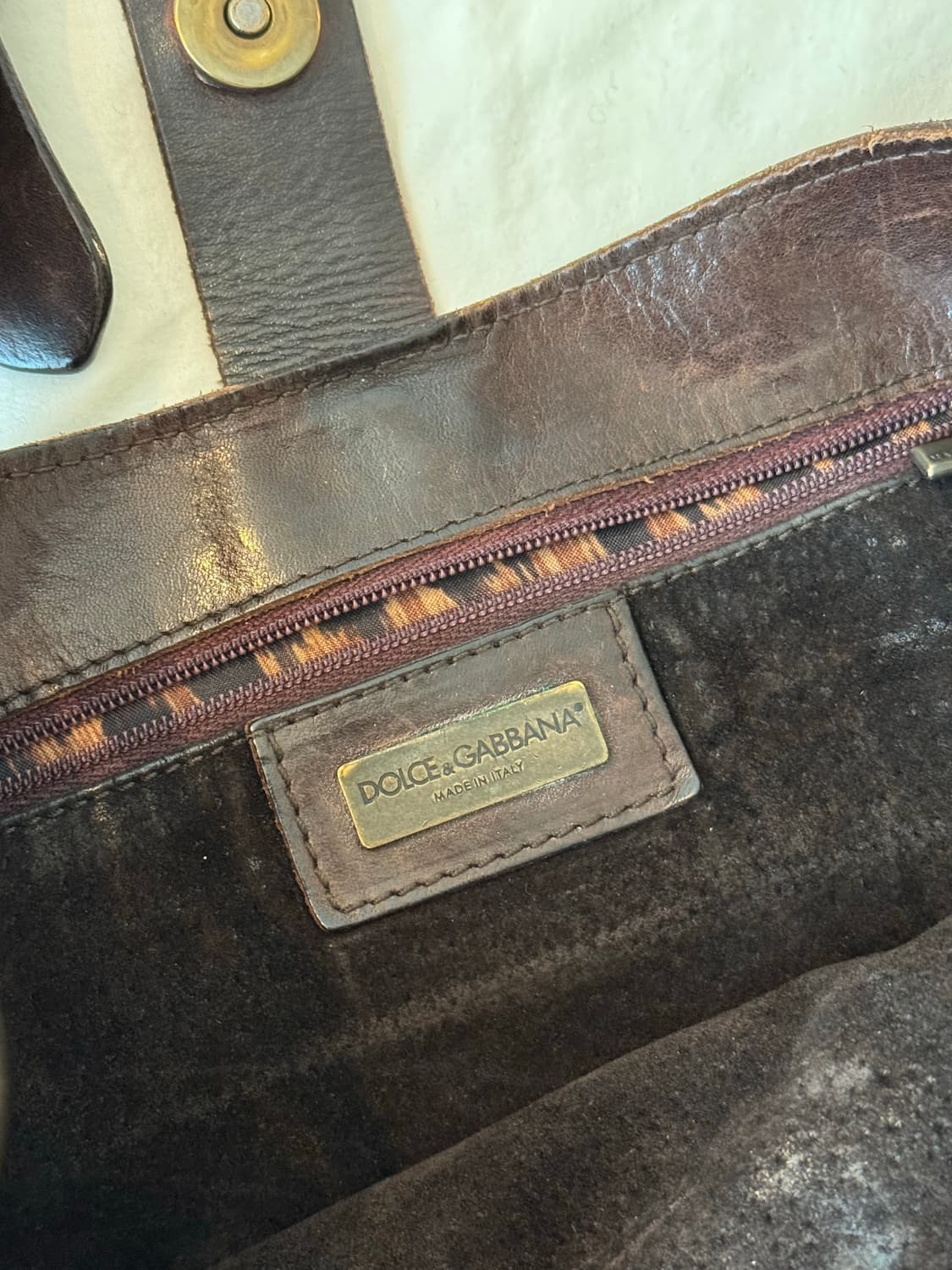 돌체앤가바나 레더 크로스백 상품이미지5