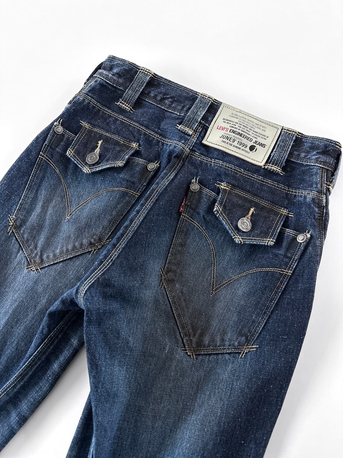 리바이스 엔지니어드 진 슬릿 지퍼 데님 상품이미지4