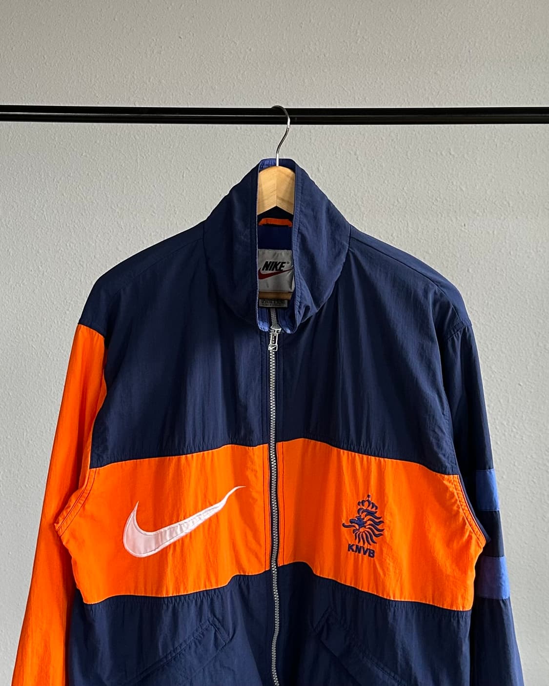 [L]나이키 90s 네덜란드 국대 올드스쿨 바람막이 상품이미지2