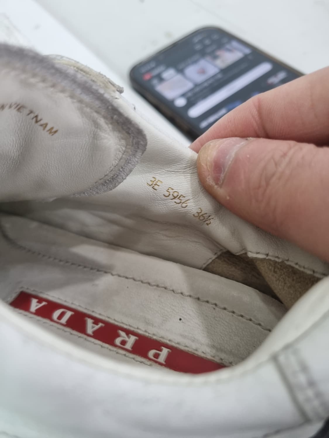 프라다 36.5 빈티지 스니커즈 상품이미지6