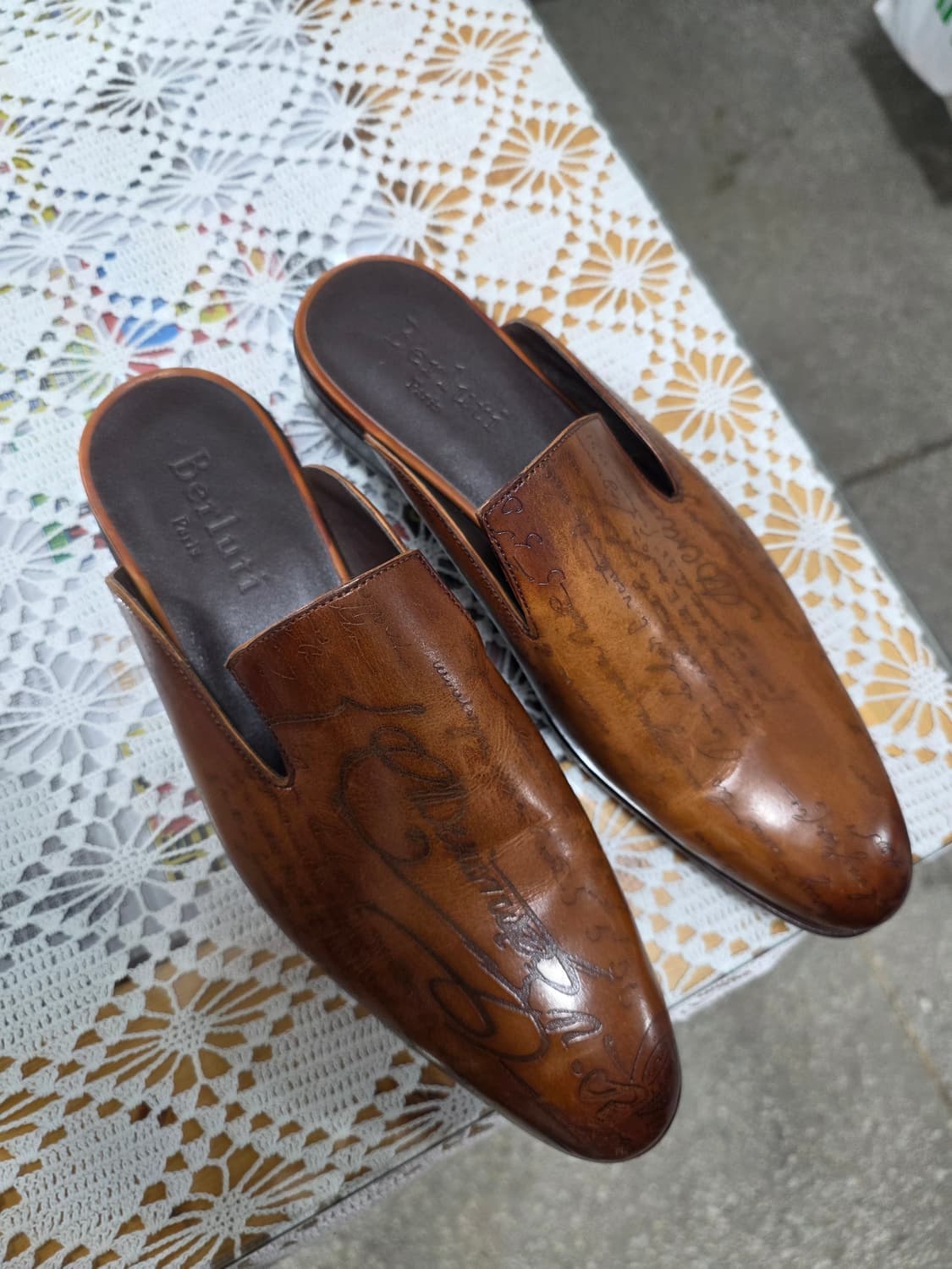 벨루티 남자 블로퍼 7.5size 상품이미지6