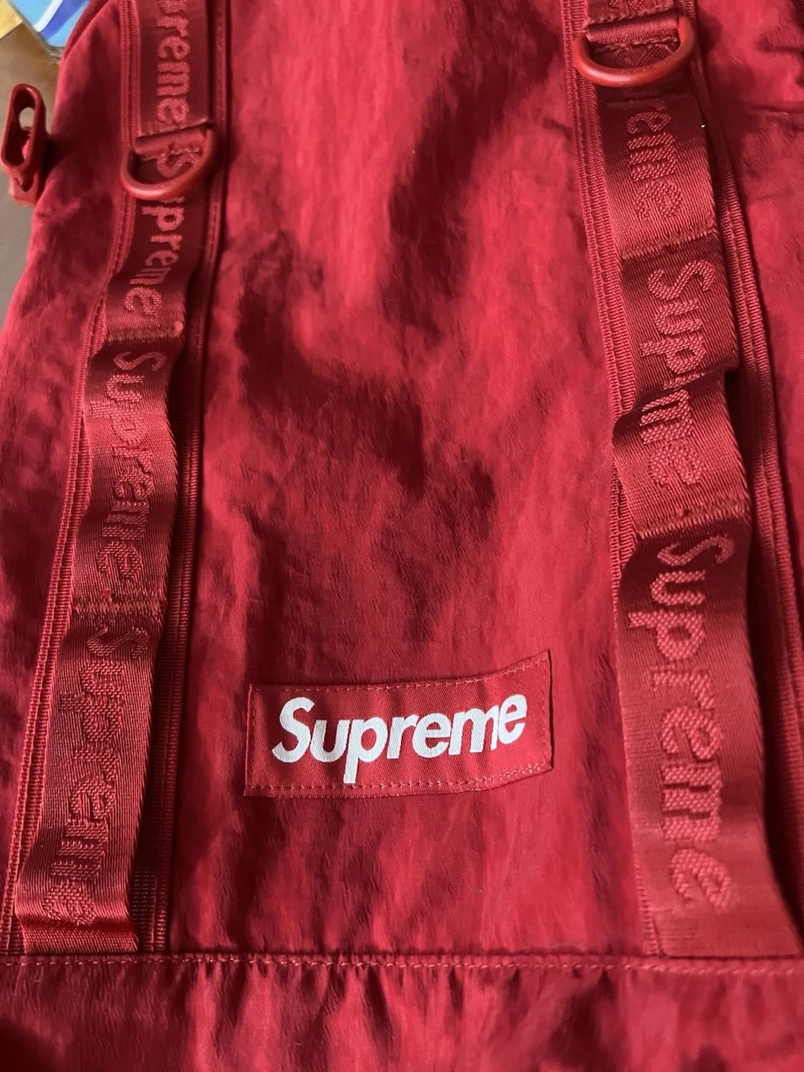 20FW 슈프림 백팩 다크 레드 상품이미지2