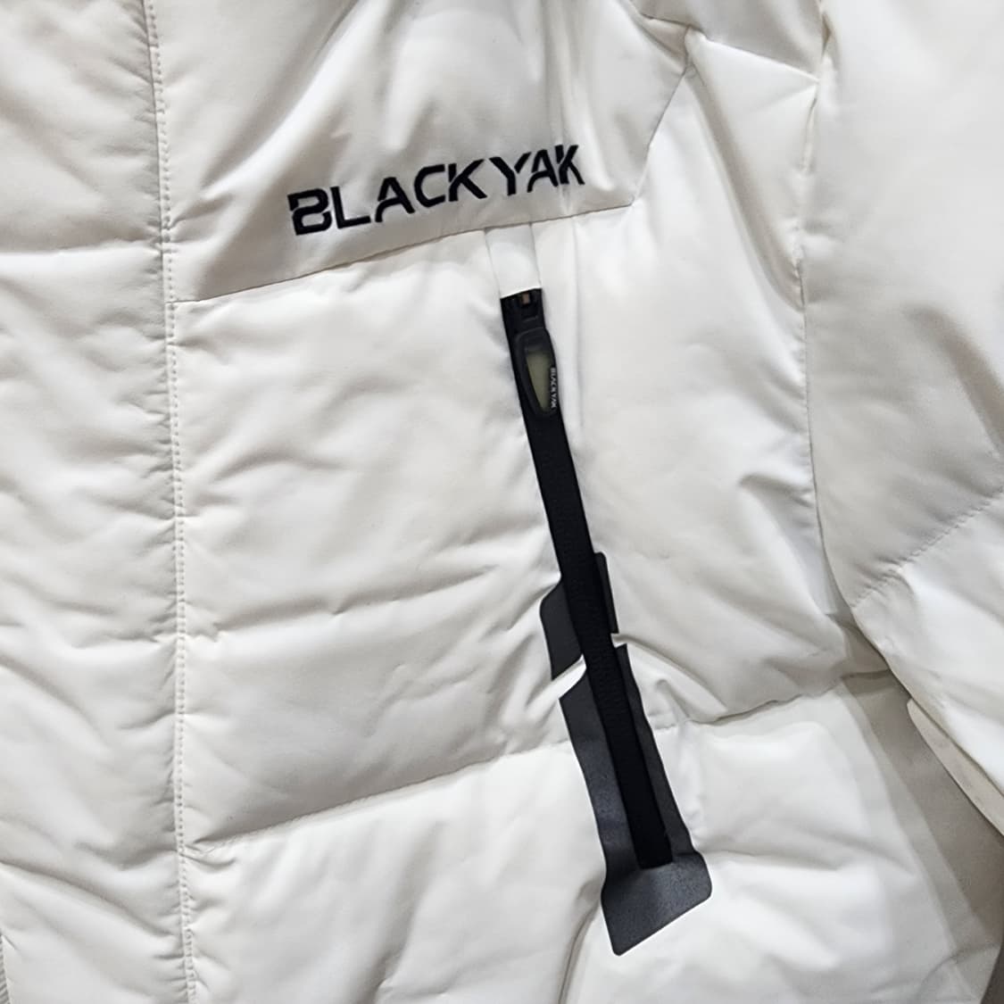블랙야크 벤치다운 자켓 롱 흰색95 새제품 상품이미지4