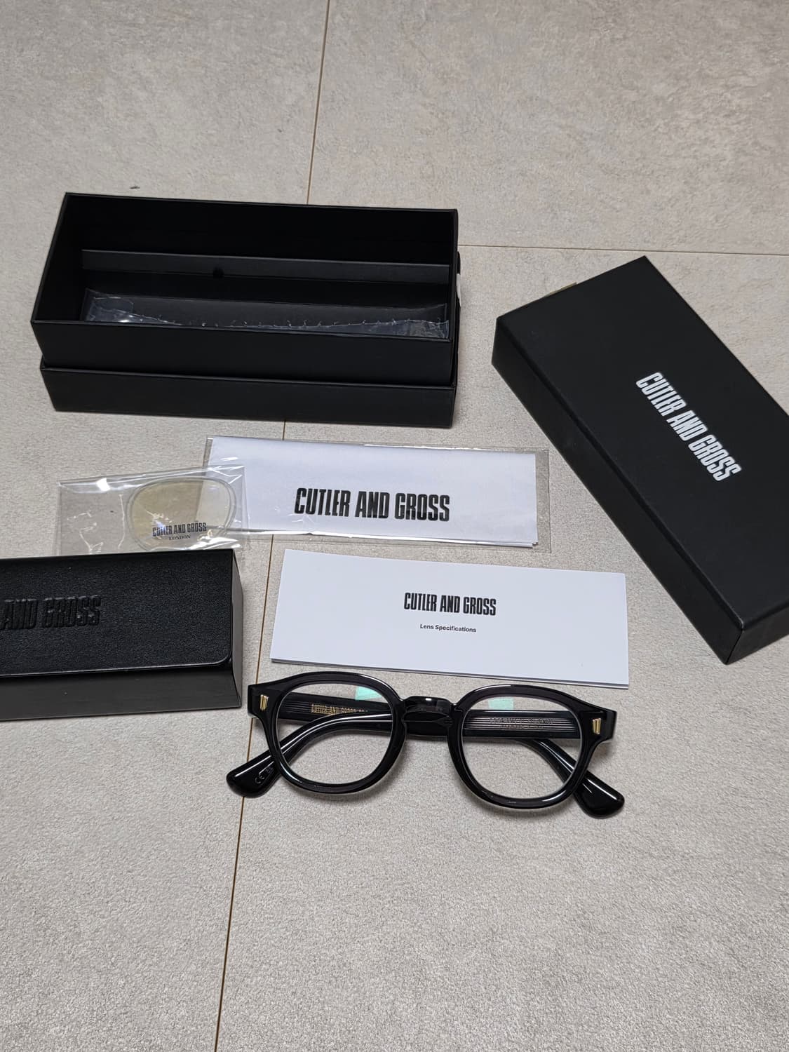 커틀러앤그로스 CGOP 9290 47 블랙 아넬 상품이미지2