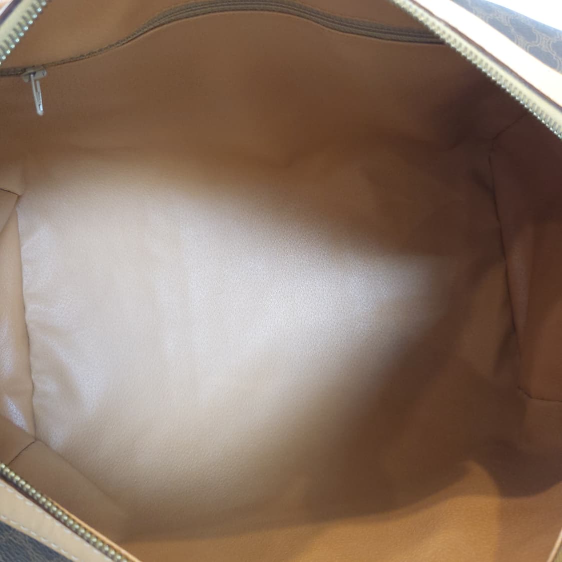 정품 셀린느 마카담 보스턴백 여행가방 상품이미지9