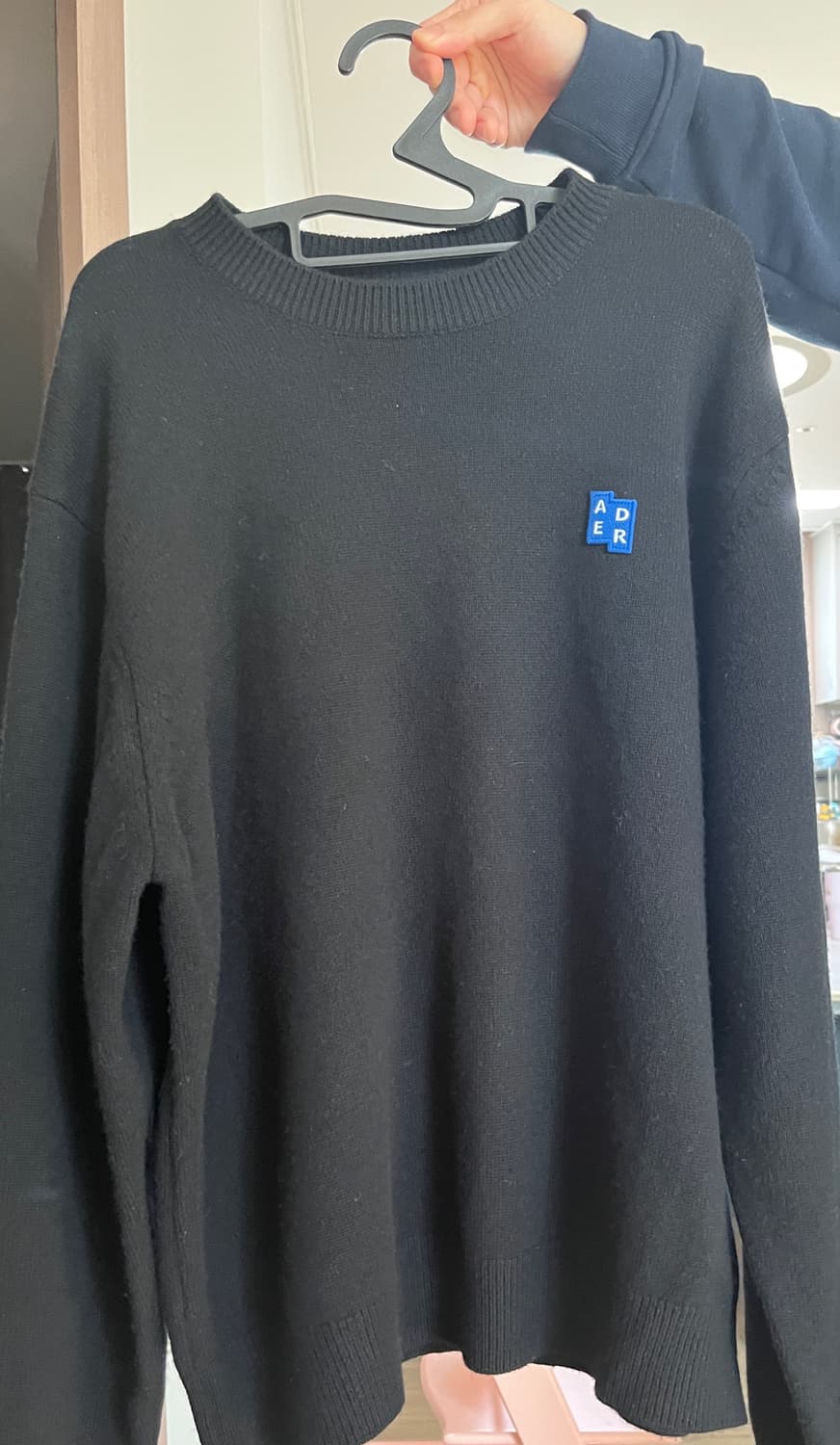 아더에러 시그니피컨트 trs 태그 니트 상품이미지1