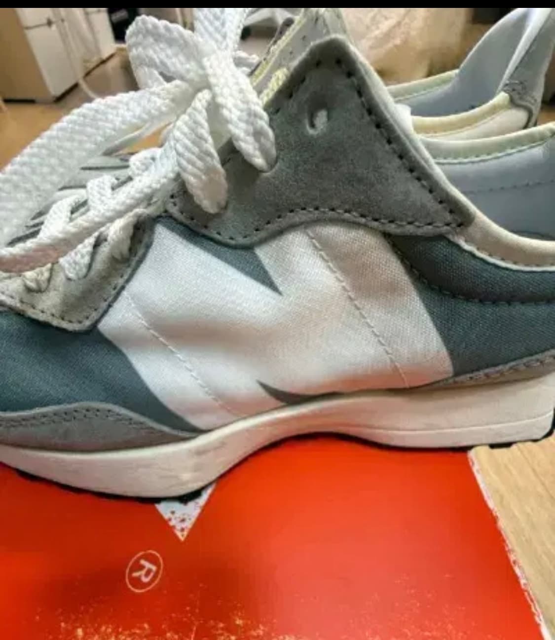 뉴발란스 327 그레이 270 상품이미지3