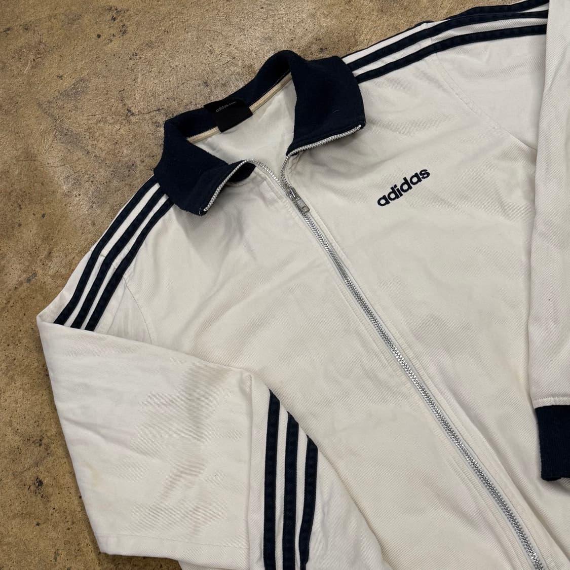 아디다스 흰검 화이트 트랙탑 져지 트랙탑 상품이미지1