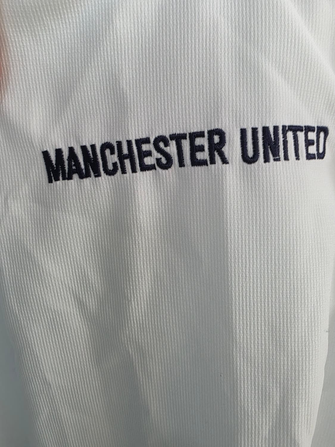 나이키 맨유 트레이닝탑 바람막이 흰파 상품이미지3