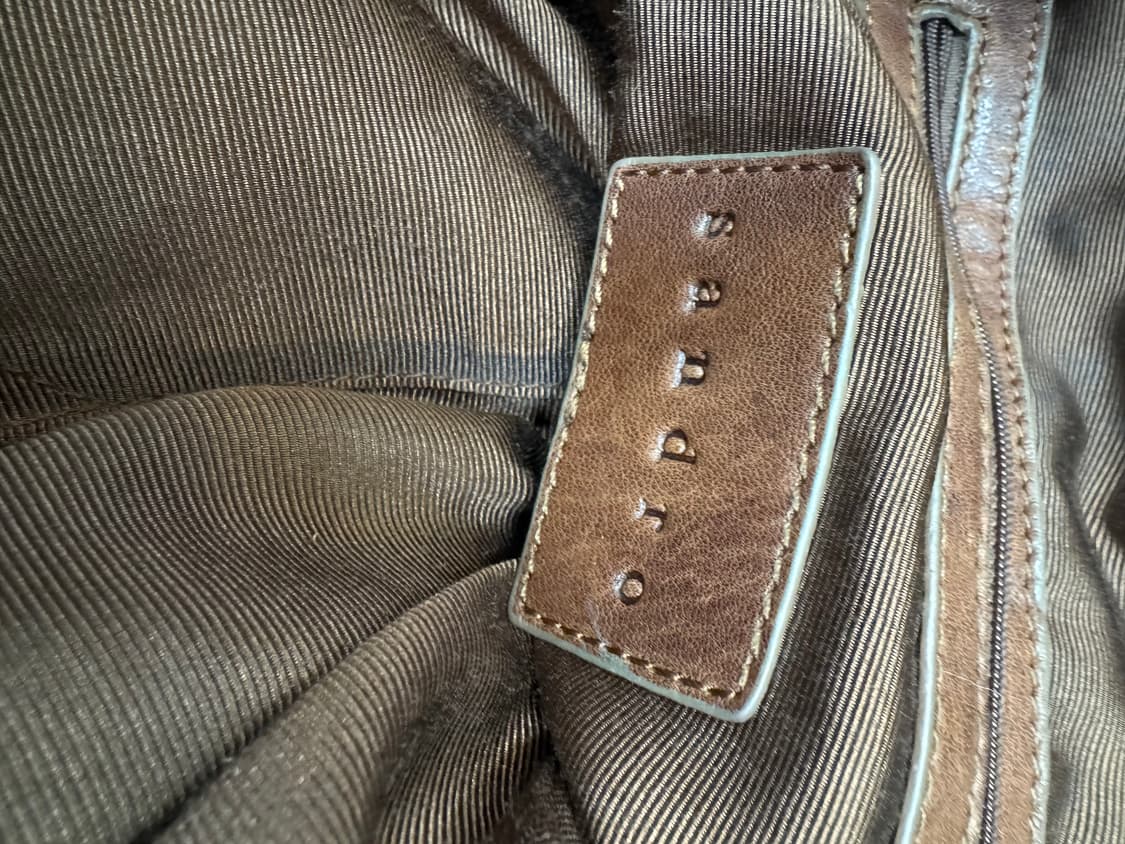 산드로 빈티지 에이징 워싱 천연 소가죽 숄더백 남여공용 상품이미지6