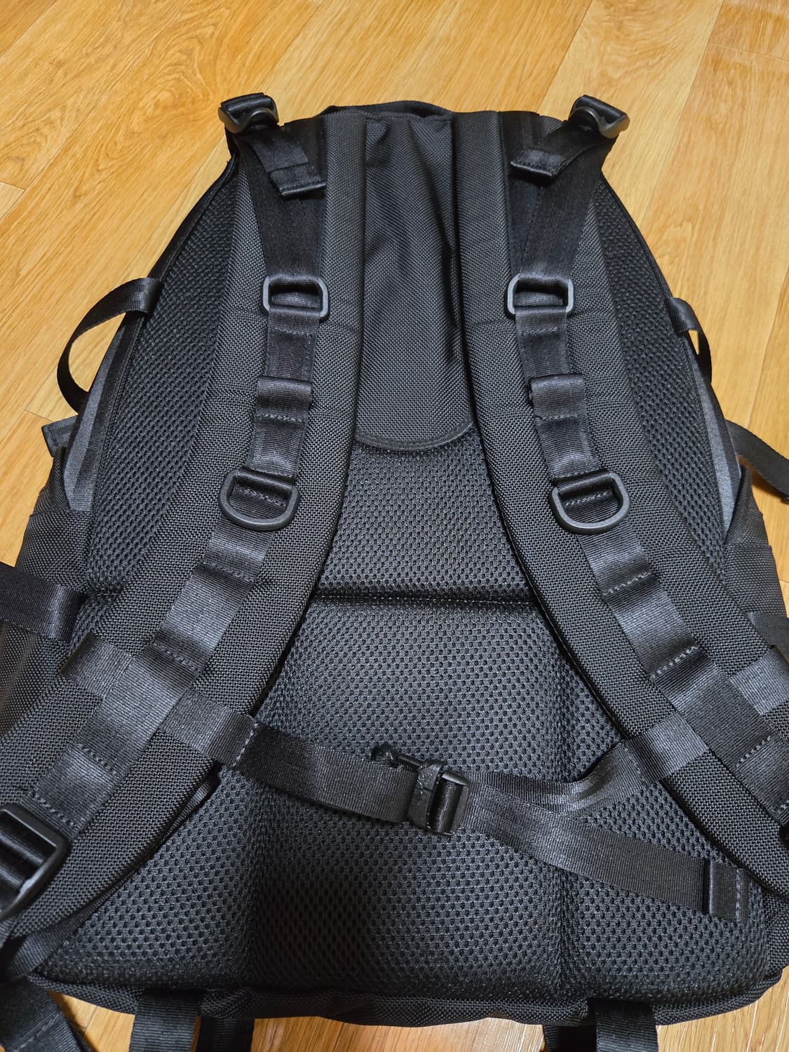 뉴에라 블랙 백팩 상품이미지6