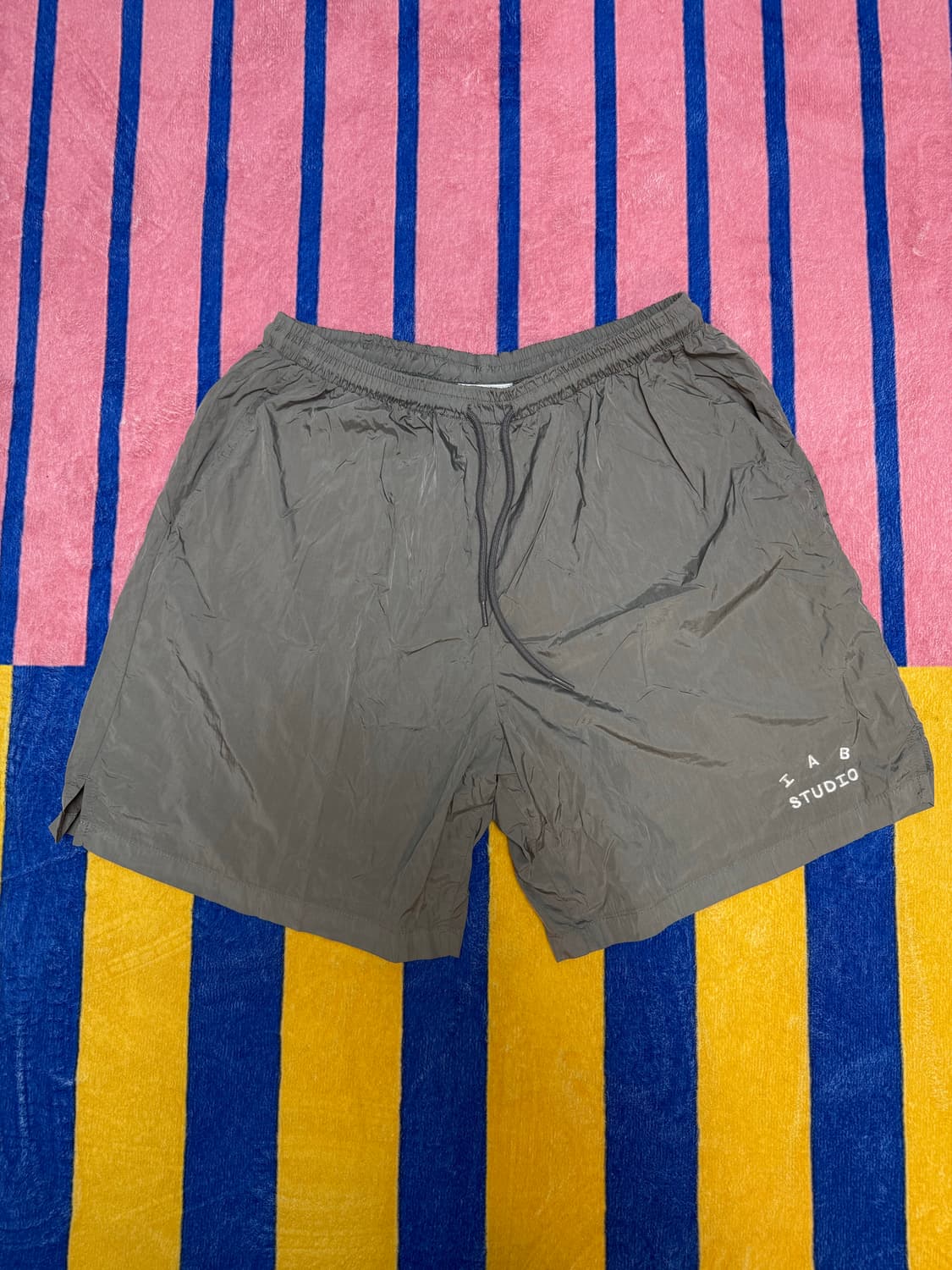 아이앱 스튜디오 우븐 쇼츠 그레이 L size 상품이미지1