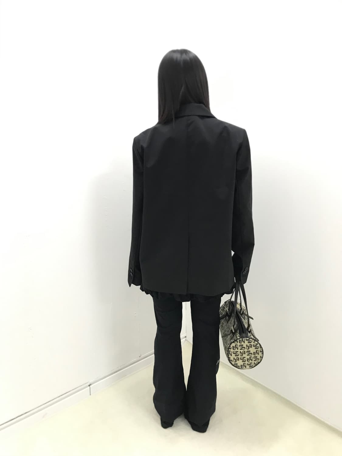 B point pattern beige barrel bag 상품이미지3