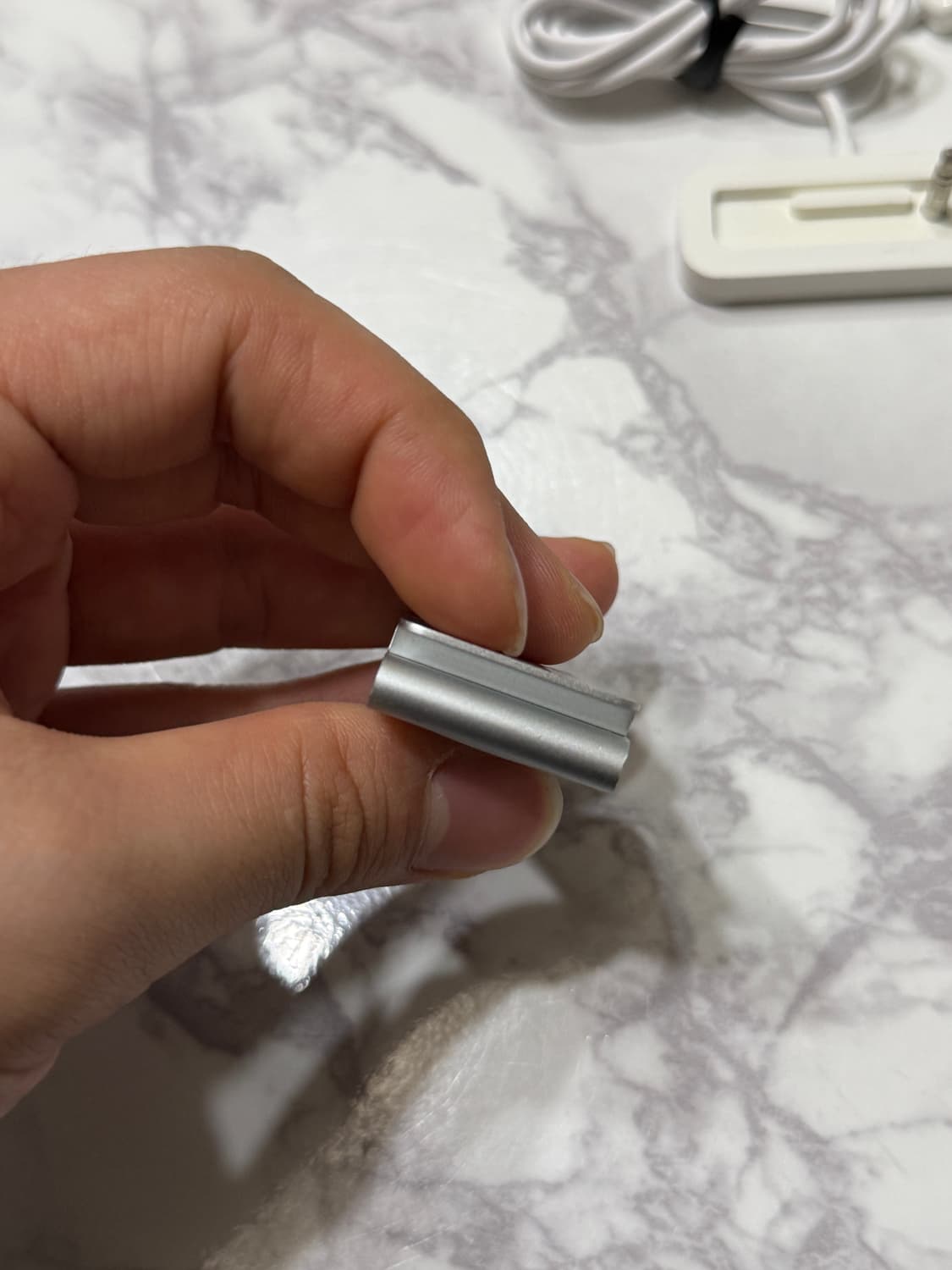 애플 아이팟 셔플 실버2 + 충전케이블 상품이미지6