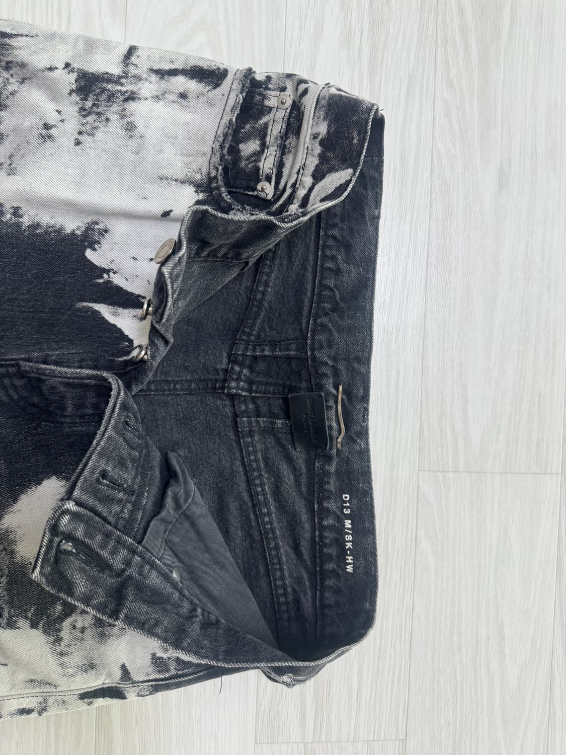 생로랑 블리치드 디스진 30 상품이미지2