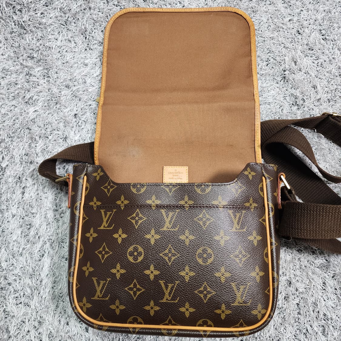 루이비통 모노그램 보스포어 메신저 크로스백 PM 상품이미지7