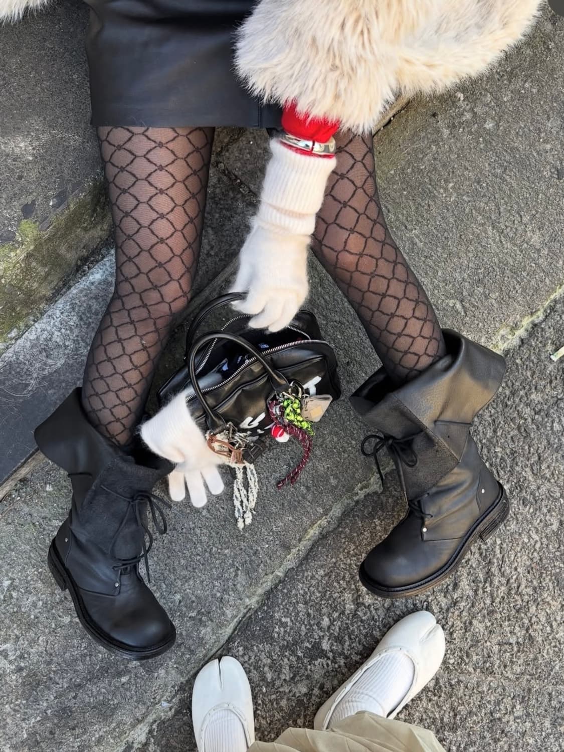 네거티브쓰리 레이스업 폴디드 롱부츠 블랙 240 상품이미지2