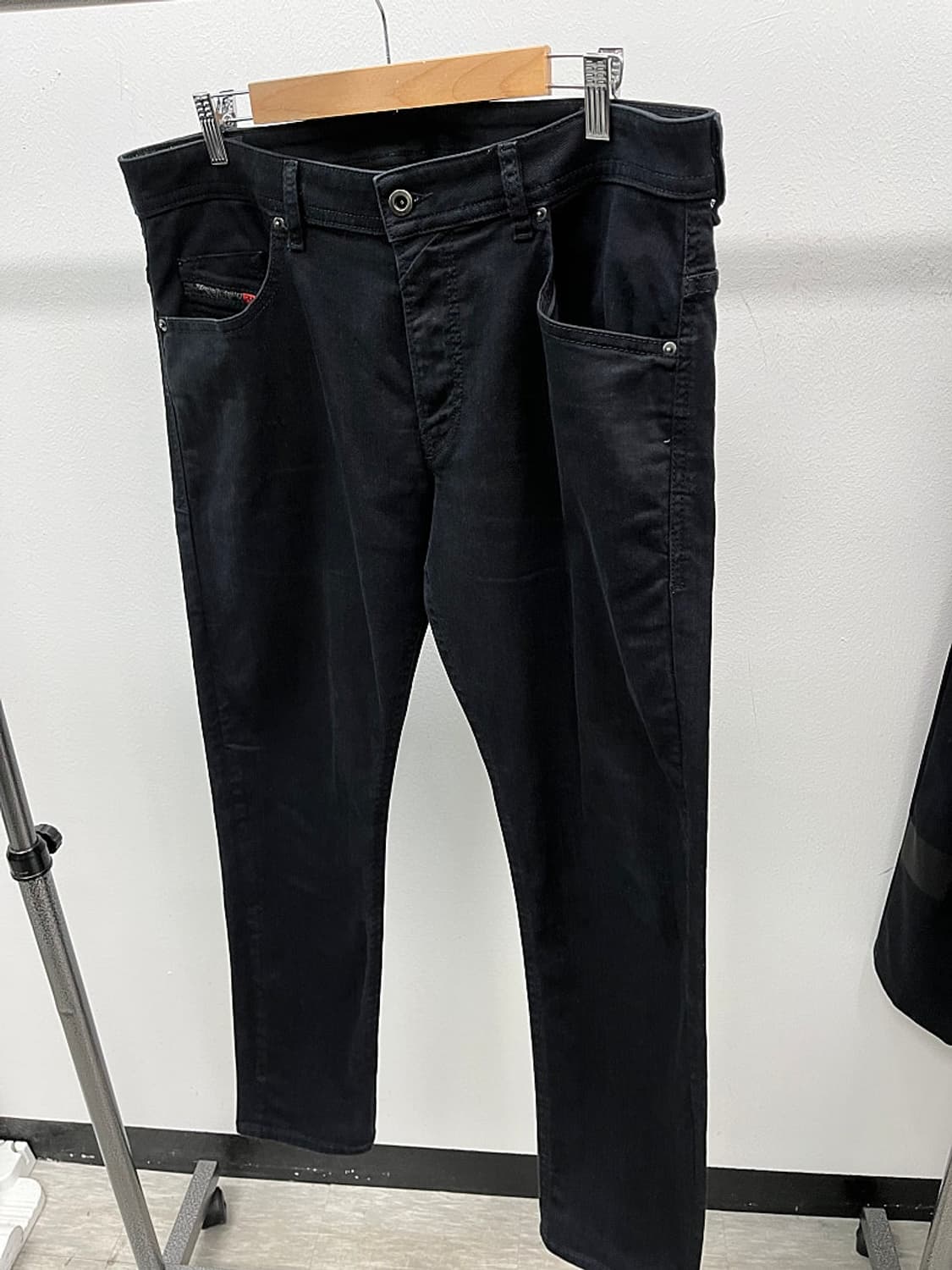 36) 디젤 신형 스판 블랙진  상품이미지1