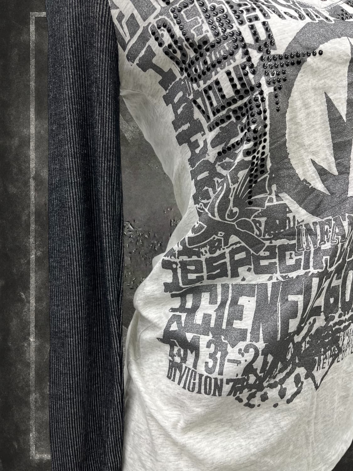 'LIBERTALIA' glitter printing t-shirt 상품이미지4