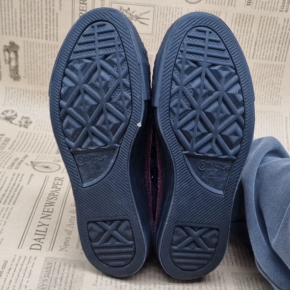 컨버스 스웨이드 버건디 여성하이탑230 상품이미지3