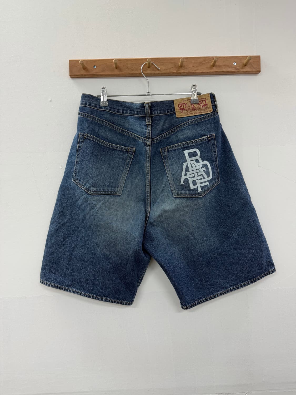 00 bape denim short pants 상품이미지2