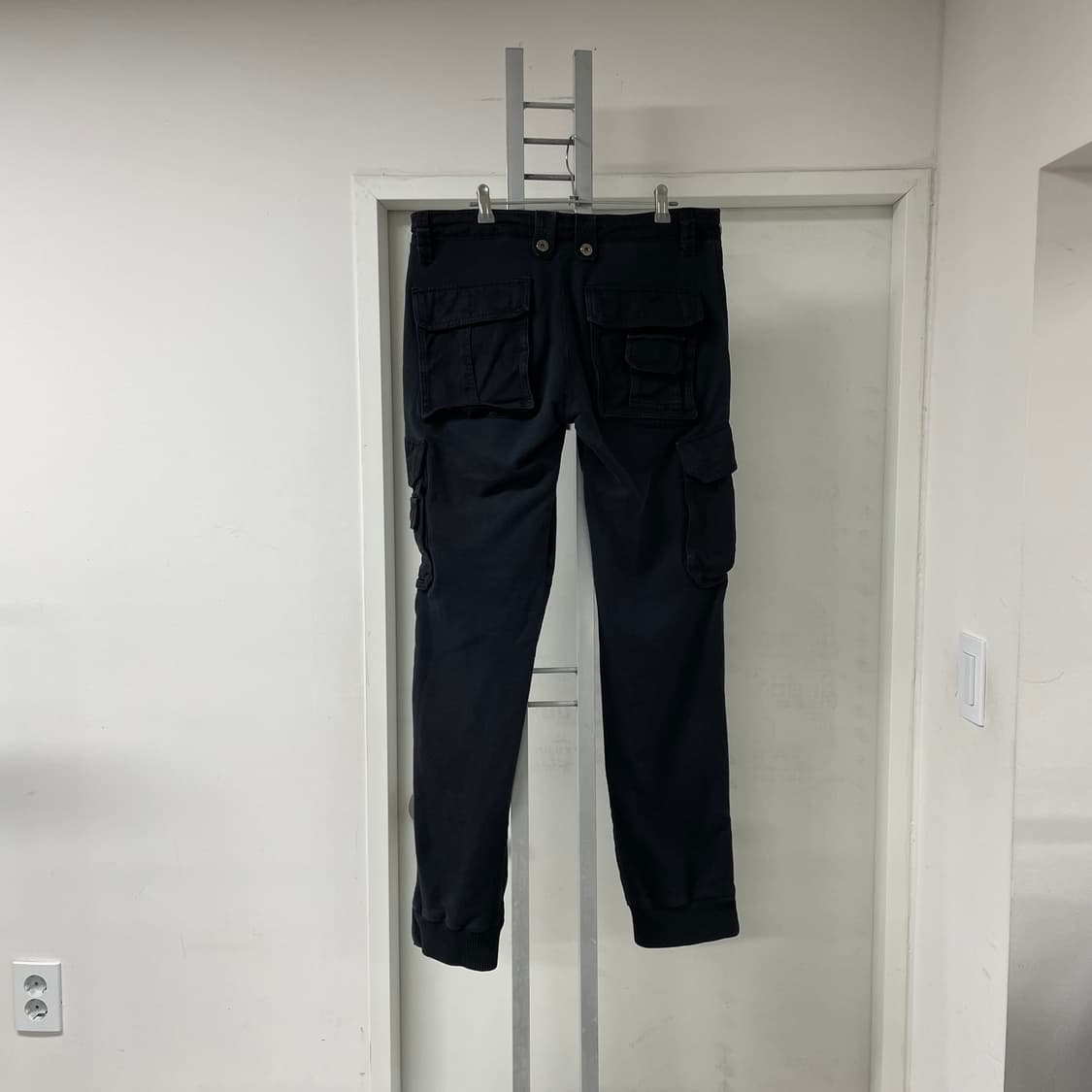 돌체앤가바나 카고 팬츠 블랙 50 상품이미지5