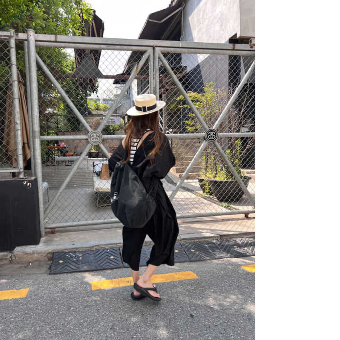 투머치토커 점프수트 상품이미지7