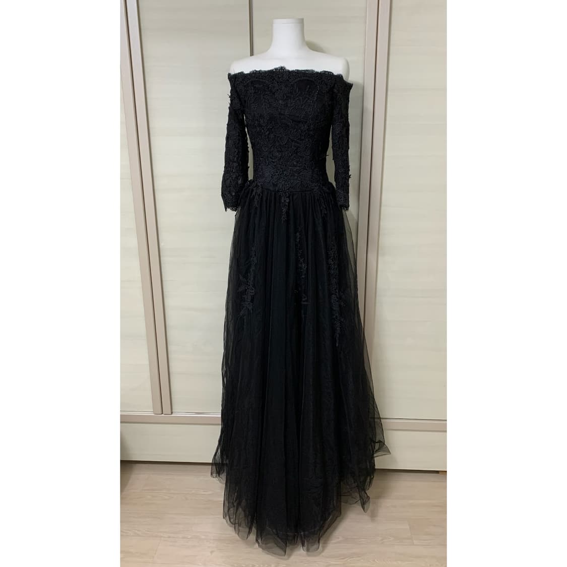 파티 연주회 코르셋 오프숄더 드레스 블랙 웨딩드레스 쉬폰 자수 레이스업 상품이미지2