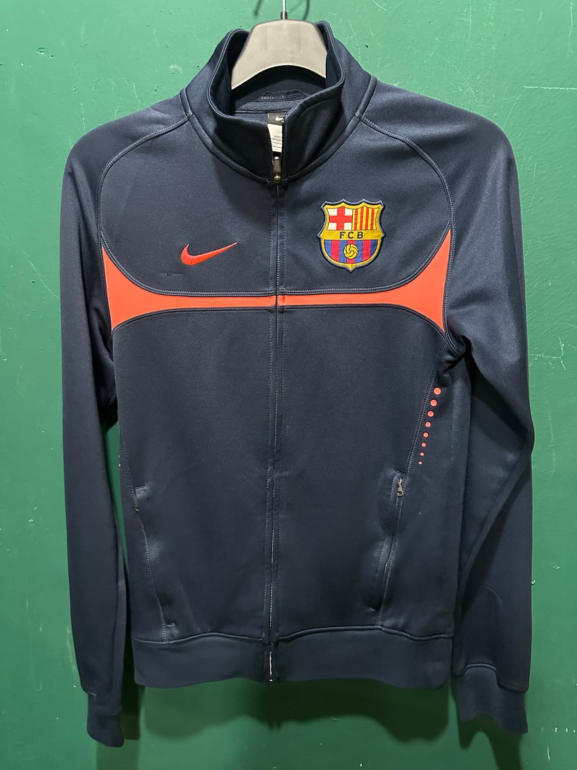 나이키 바르셀로나 트랙탑져지S 상품이미지1