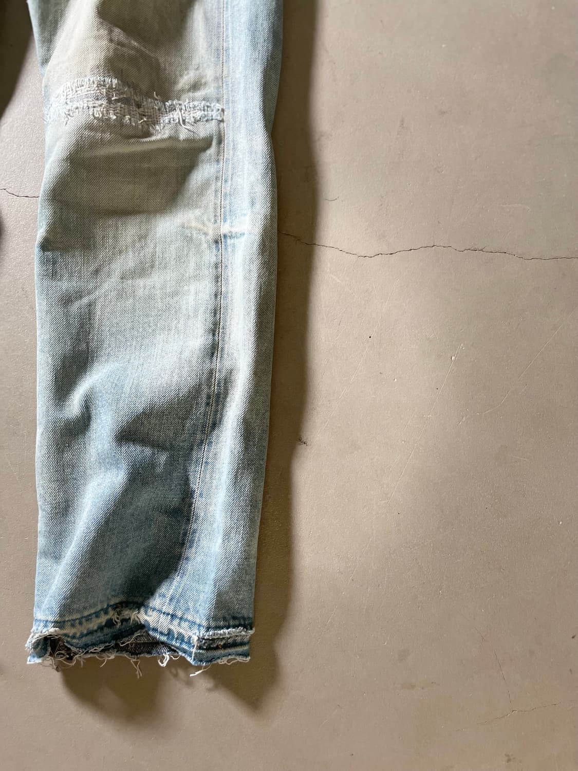 부후토 “데미지 데님 팬츠 상품이미지3