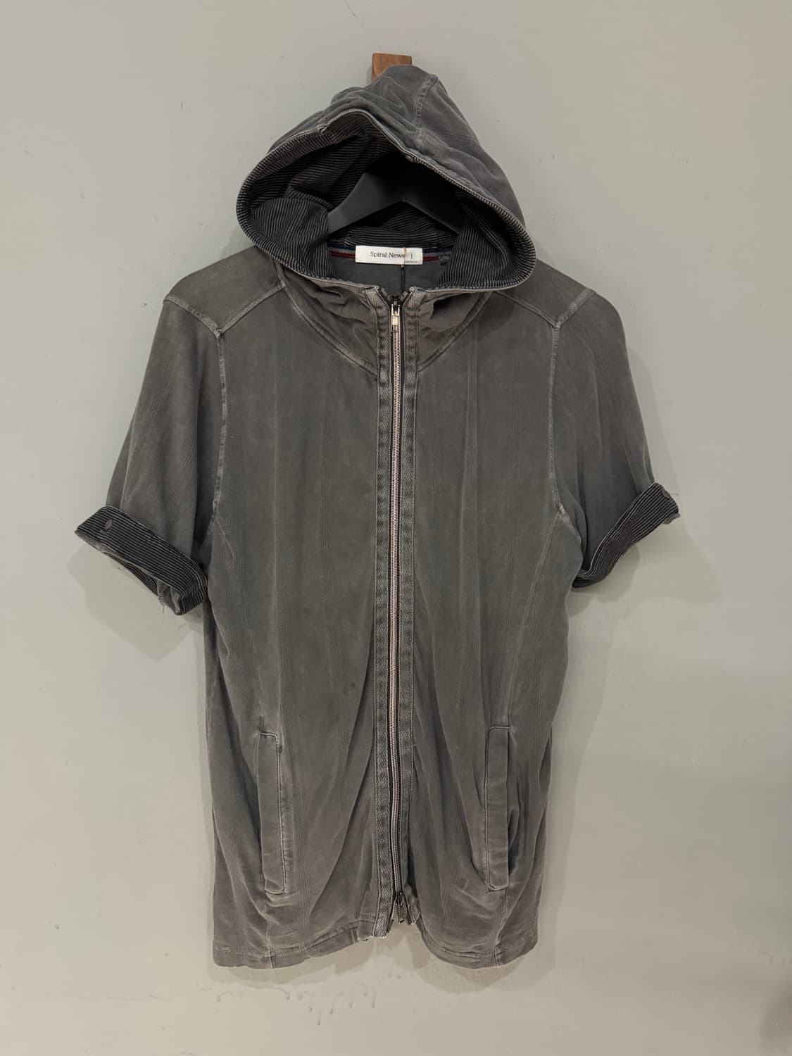 inner stripe point high-neck hood zip-up 상품이미지5