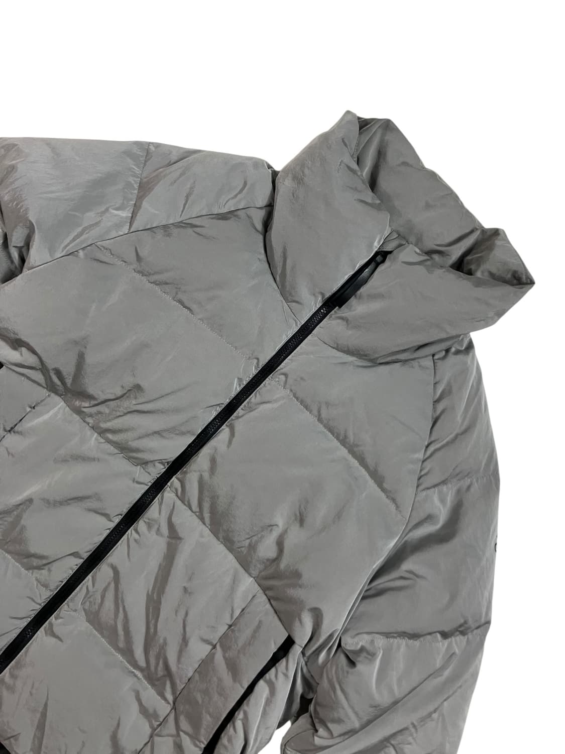 아디다스 실버 숏 패딩 점퍼 S 상품이미지3