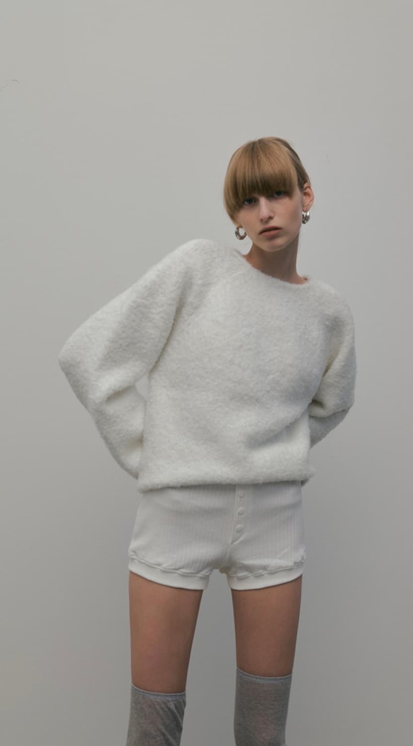 오버듀플레어 퍼울 니트 아이보리 상품이미지1